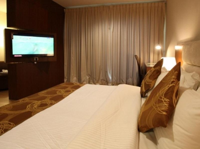 Amverton Cove Golf & Island Resort Banting  Dış mekan fotoğraf