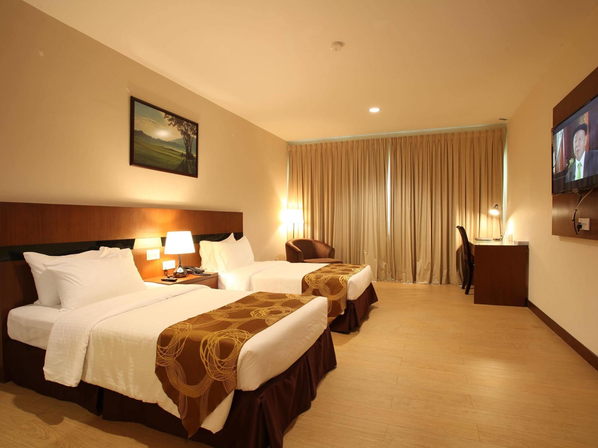 Amverton Cove Golf & Island Resort Banting  Dış mekan fotoğraf